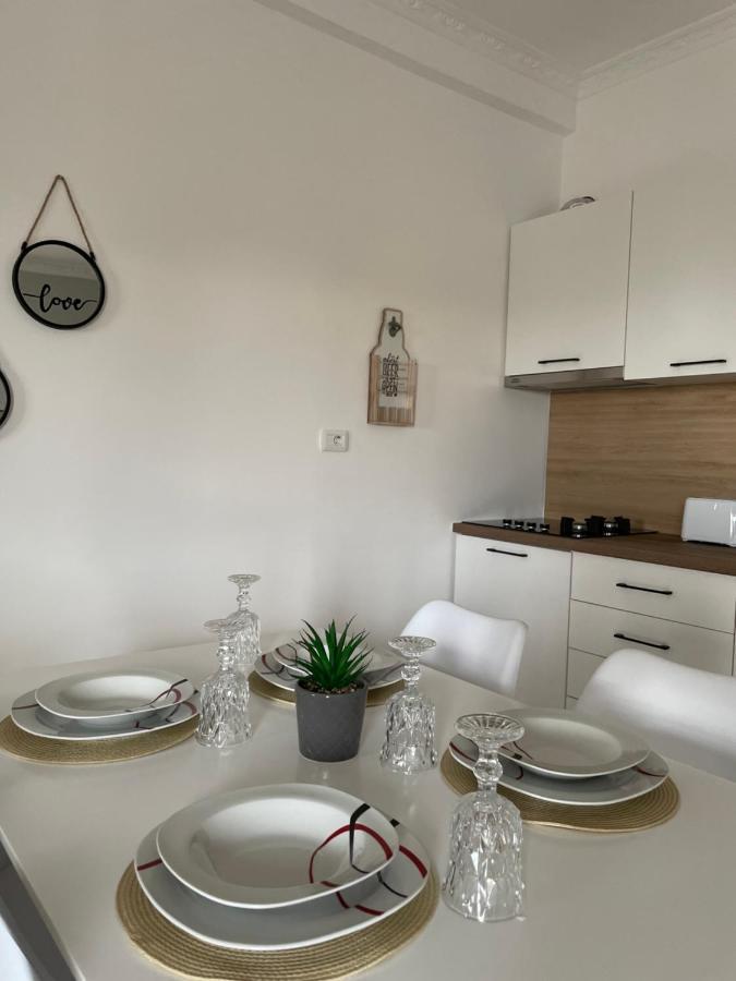 The Sunset Apartment Vlore Exterior photo